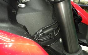 DUCATI STREETFIGHTER V2 2023