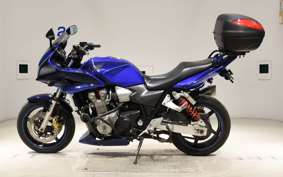 HONDA CB1300SB SUPER BOLDOR A 2008 SC54