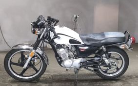 YAMAHA YB125SP PCJL