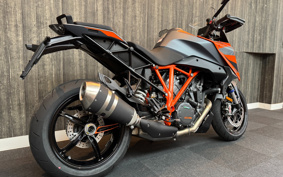 KTM 1290 SUPER DUKE GT V6940