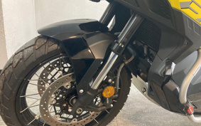 HONDA X-ADV 750 2025 RH21