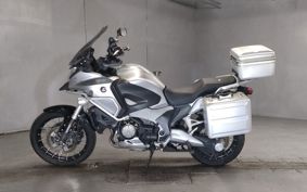 HONDA VFR1200X DCT SC70
