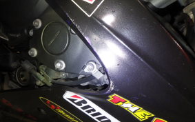 YAMAHA YZF-R1 2005