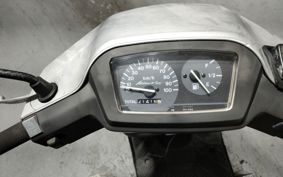 SUZUKI ADDRESS V100 CE11A