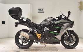 KAWASAKI NINJA H2 SX SE 2019 ZXT02A