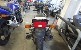 HONDA CB750F С RC04