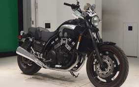 YAMAHA VMAX 2005