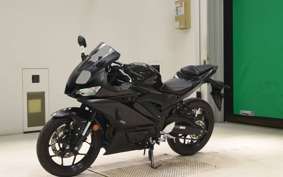 YAMAHA YZF R-3 2025 RH21J