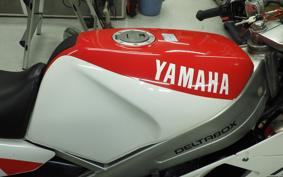 YAMAHA TZR250 1KT