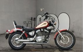 YAMAHA VIRAGO 250 3DM