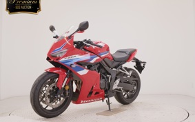 HONDA CBR650R E-Clutch 2025 RH17