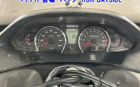 SUZUKI SKYWAVE 250S-3