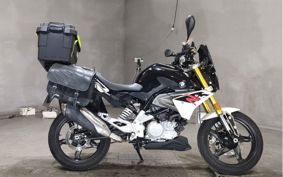BMW G310R 0G01