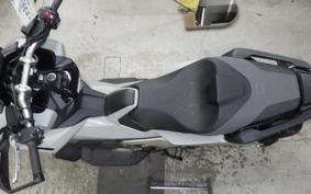 HONDA X-ADV 750 2026 RH21