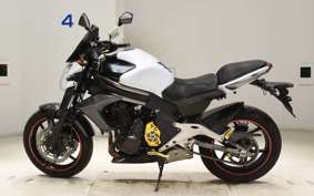 KAWASAKI ER600 N 2013