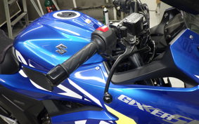 SUZUKI ｼﾞｸｻｰ250SF ED22B