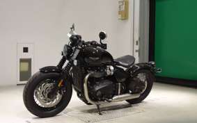 TRIUMPH TRIUMPH BONNEVILLE ボバー 2023