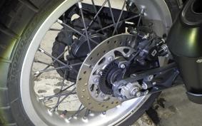 HUSQVARNA SVARTPILEN 401