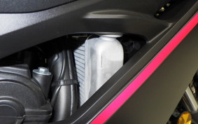 HONDA CBR650R E-Clutch 2025