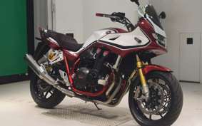 HONDA CB1300SB SUPER BOLDOR SP 2019 SC54