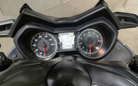 YAMAHA X-MAX 250 SG70J