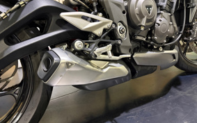 TRIUMPH STREET TRIPLE R 2020 HDA544