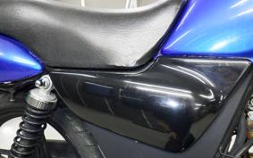SUZUKI EN125 2F