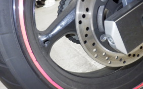SUZUKI GSR750 2011