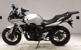 YAMAHA FAZER FZ6 S 2009