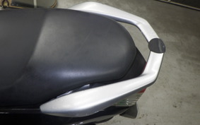 YAMAHA N-MAX SE86J