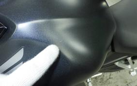 HONDA CB650R E-Clutch 2025 RH17