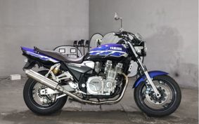 YAMAHA XJR1300 2000 RP02