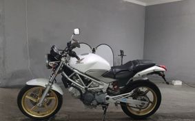 HONDA VTR 250 MC33
