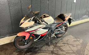 YAMAHA YZF-R25 ABS ...