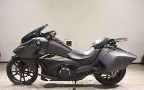 HONDA NM4 VULTUS -02 2015 RC82
