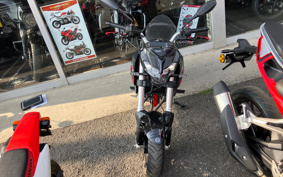 BENELLI TNT125