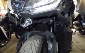 HONDA FORZA 250 MF17