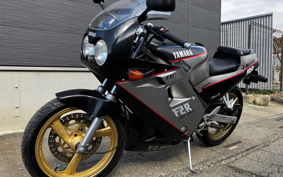 YAMAHA FZR250 2KR