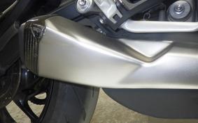 TRIUMPH STREET TRIPLE RS 2022