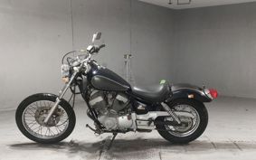 YAMAHA VIRAGO 250 3DM