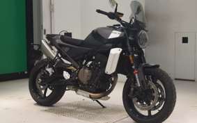 HUSQVARNA スバルトピレン801 2024