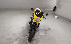 YAMAHA FZ400 4YR