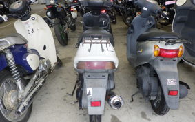 SUZUKI ADDRESS V100 CE11A