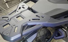 HONDA X-ADV 750 2025 RH21
