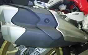 HONDA CBR250RR A MC51