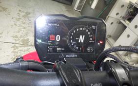 DUCATI STREETFIGHTER V4 S 2023