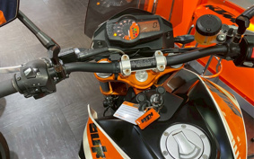 KTM 690 DUKE R 2013 LDU40