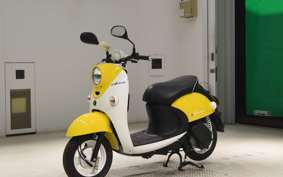 YAMAHA E-VINO 2023 SY11J