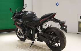 HONDA CBR650R E-Clutch 2026 RH17