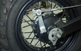 YAMAHA TW225